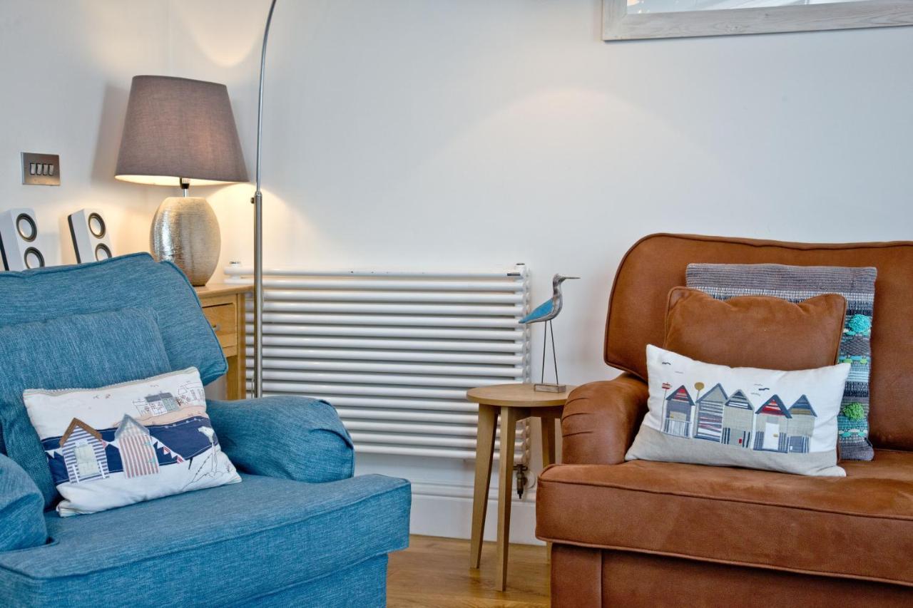 6 At The Beach, Torcross Beesands Экстерьер фото